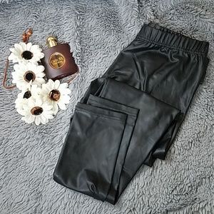 Faux leather leggings